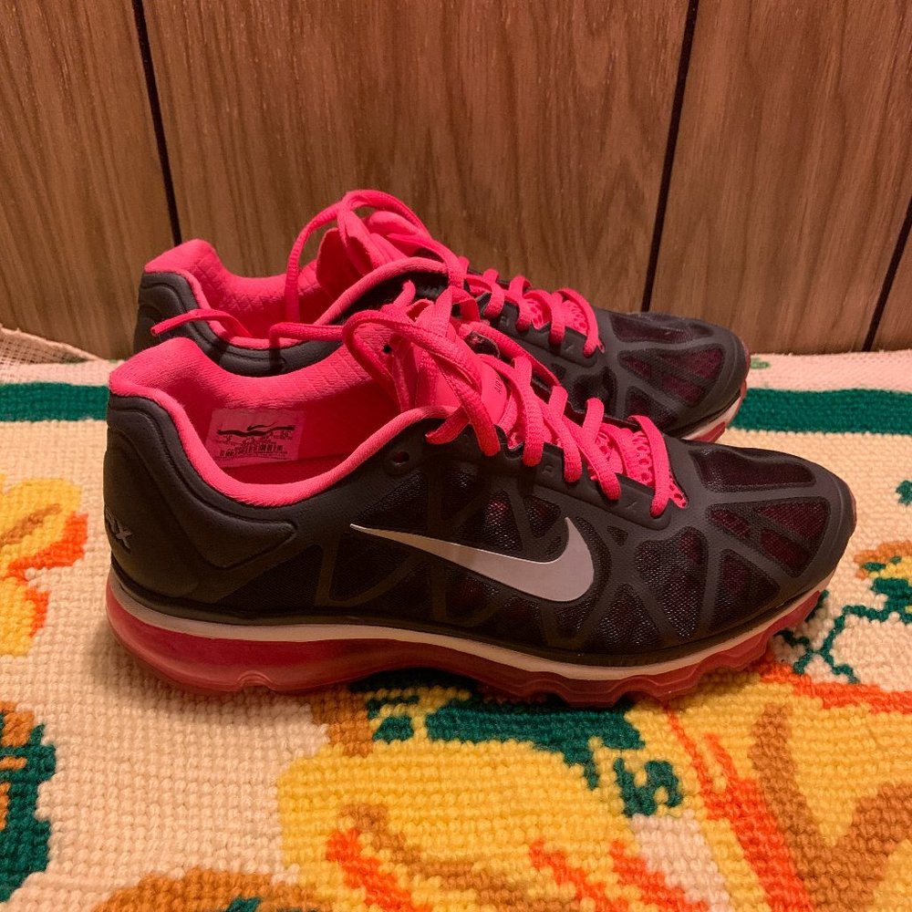 Nike Air Max 2010 Running Shoes Athletic 429890-006 Sz 9